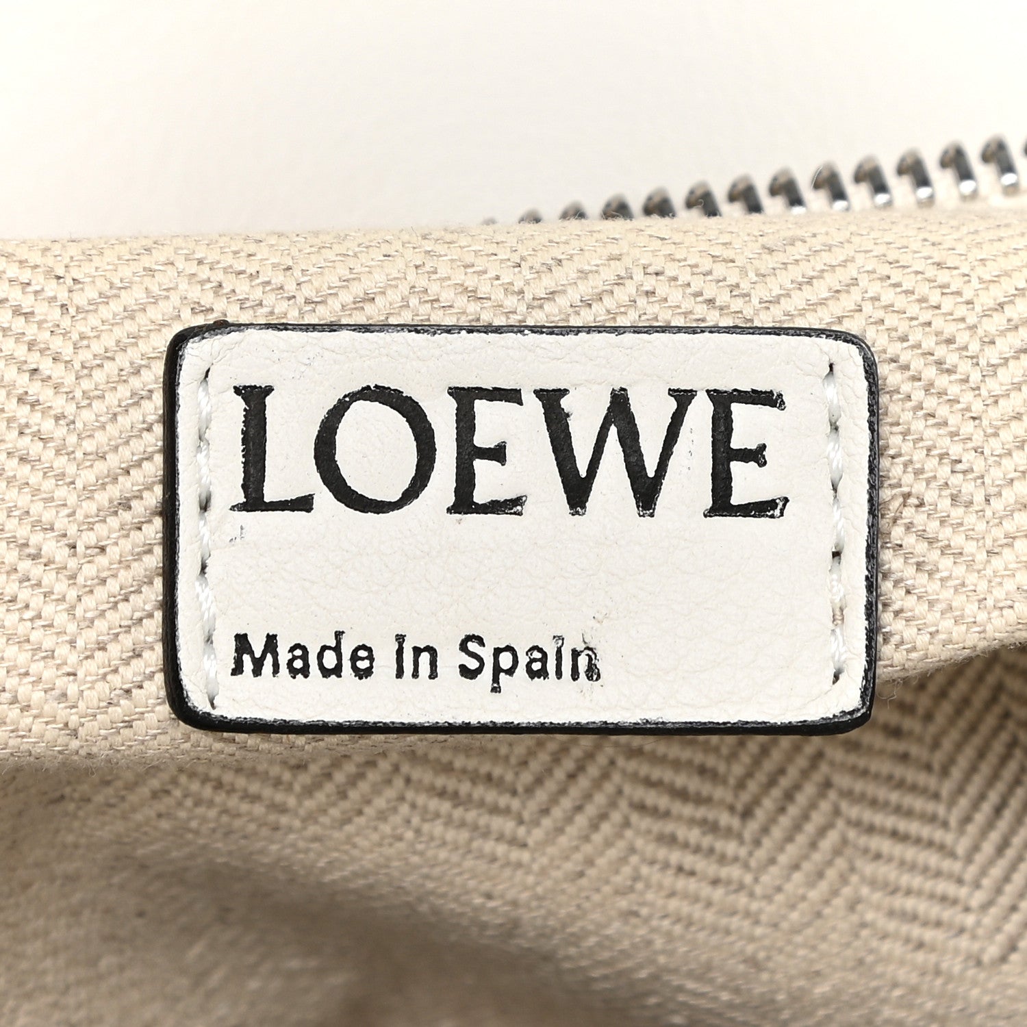 Loewe Calfskin Medium Puzzle Bag White 16 of 19