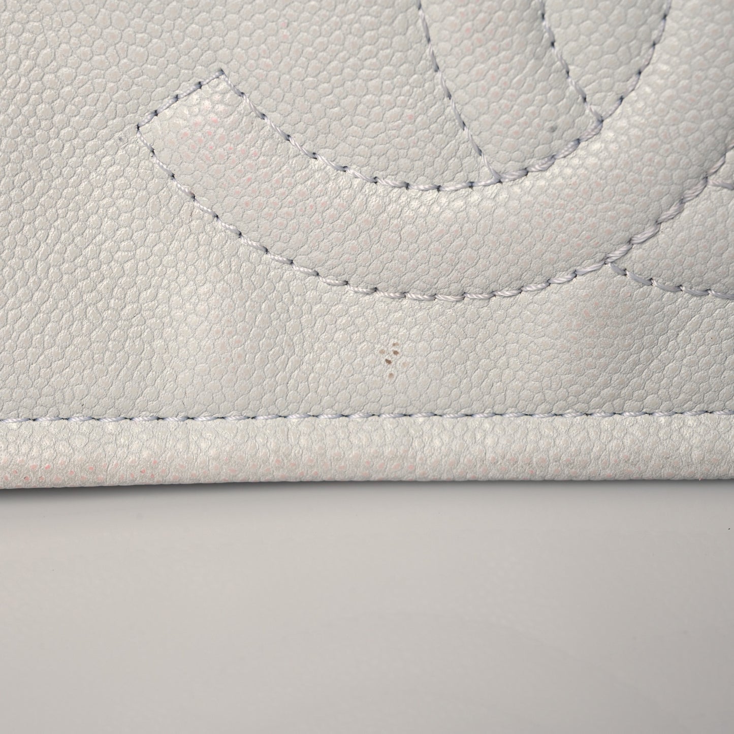 Caviar Large Timeless CC Flap White