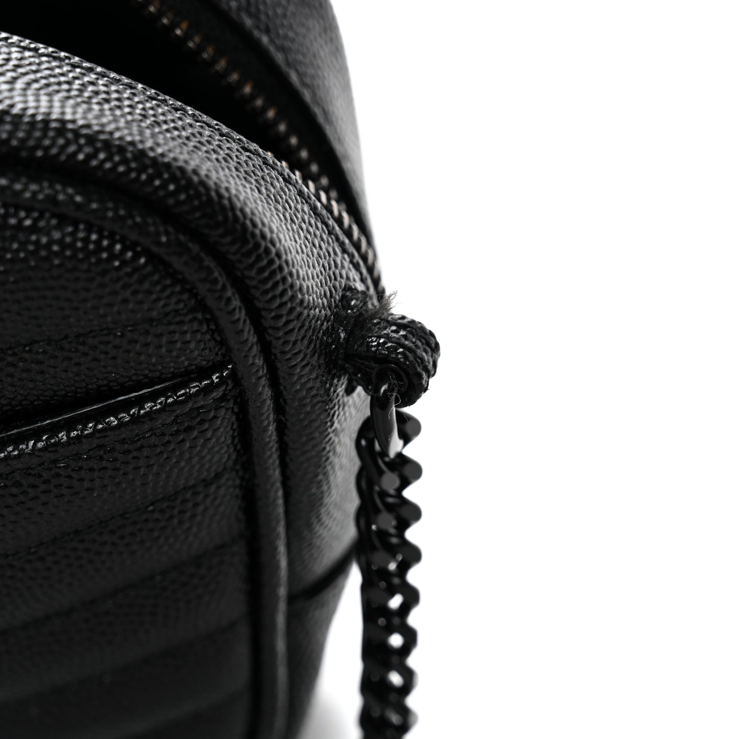 Grain De Poudre Matelasse Monochrome Monogram Mini Lou Camera Bag Black