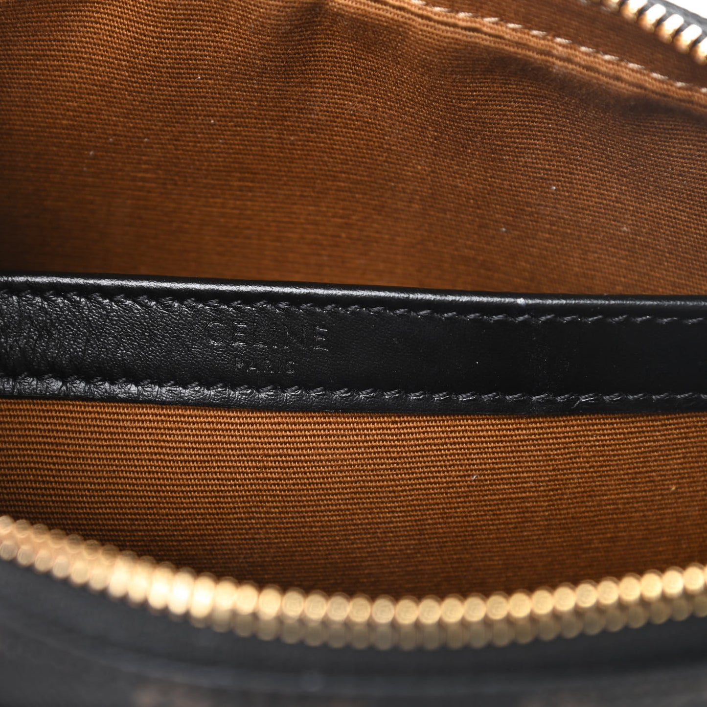 Triomphe Canvas Medium Messenger Bag Black