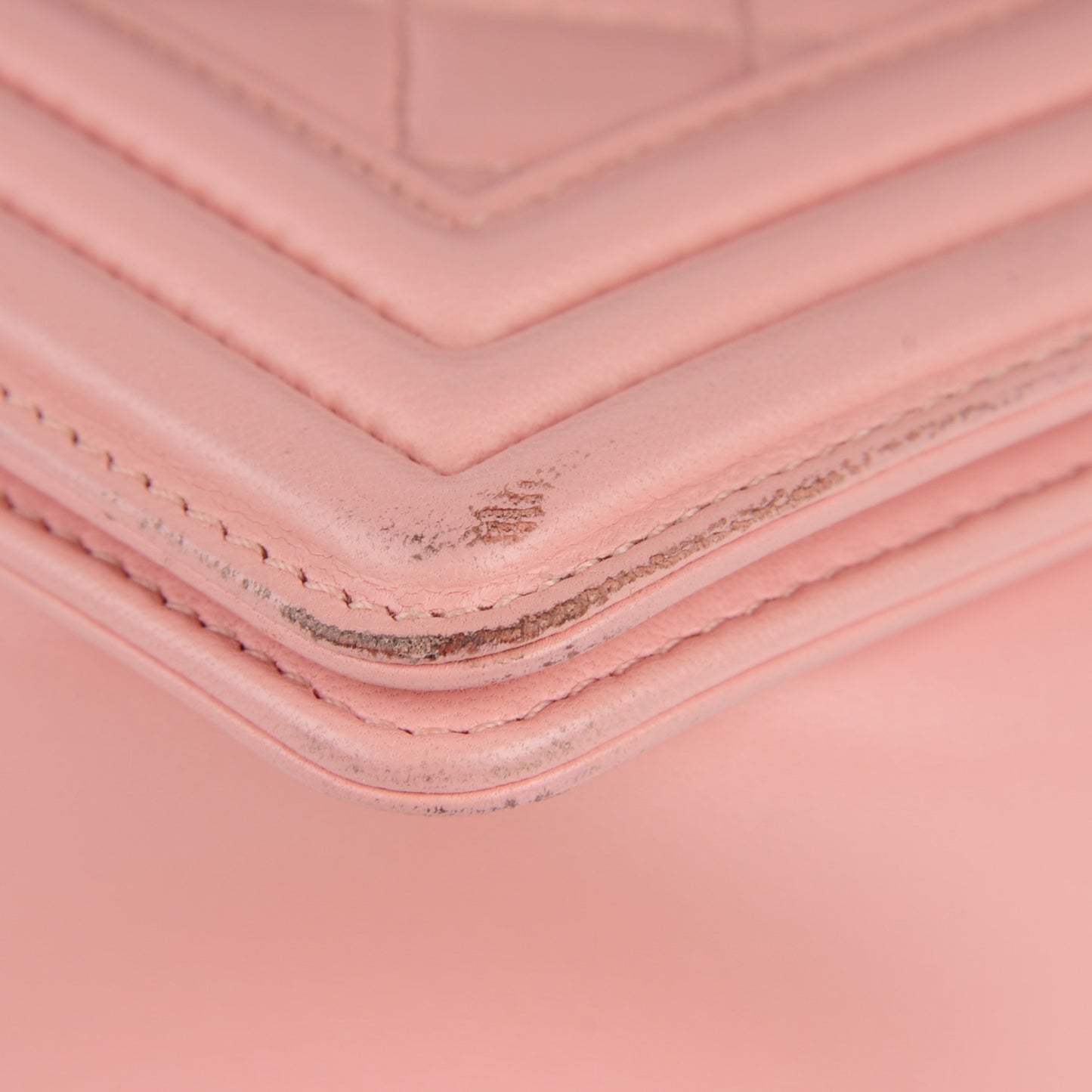 Lambskin Quilted New Medium Boy Flap Light Pink