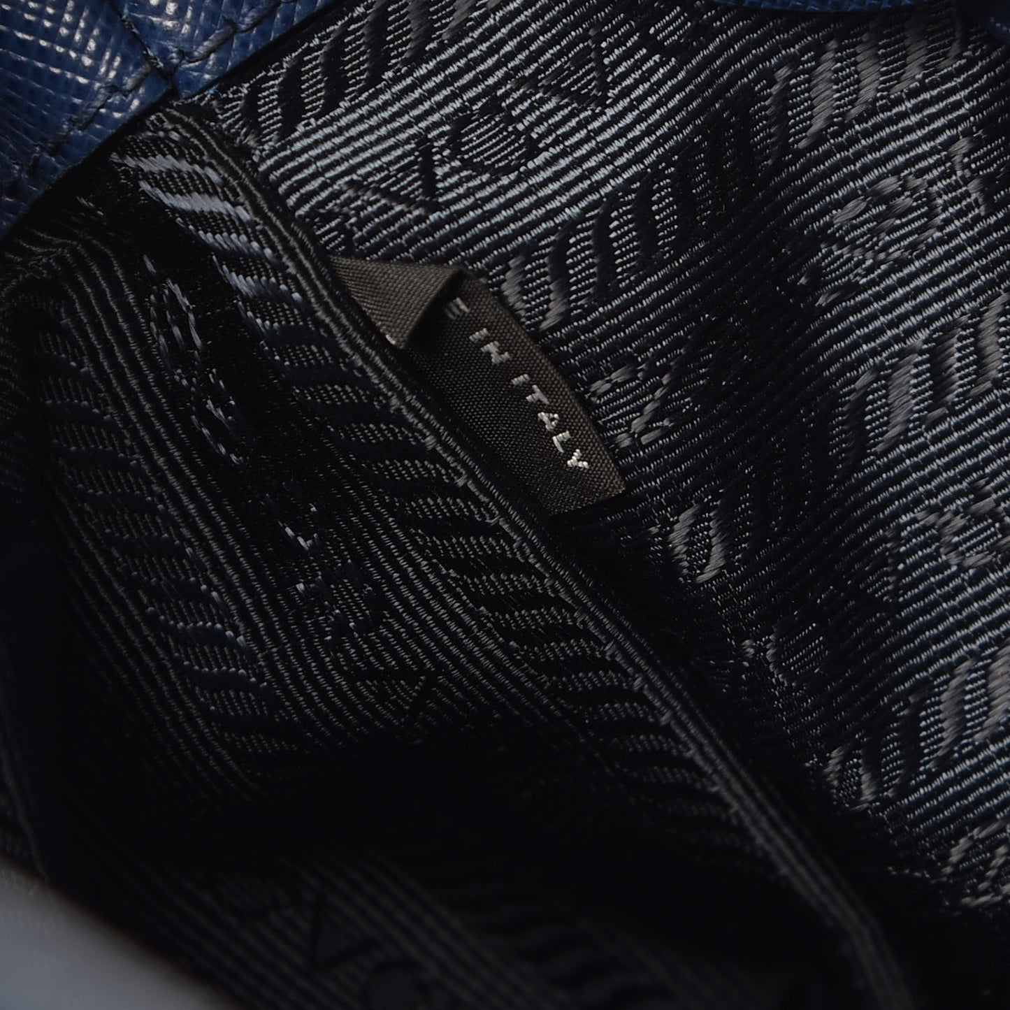 Saffiano Lux Parabole Tote Bleuette