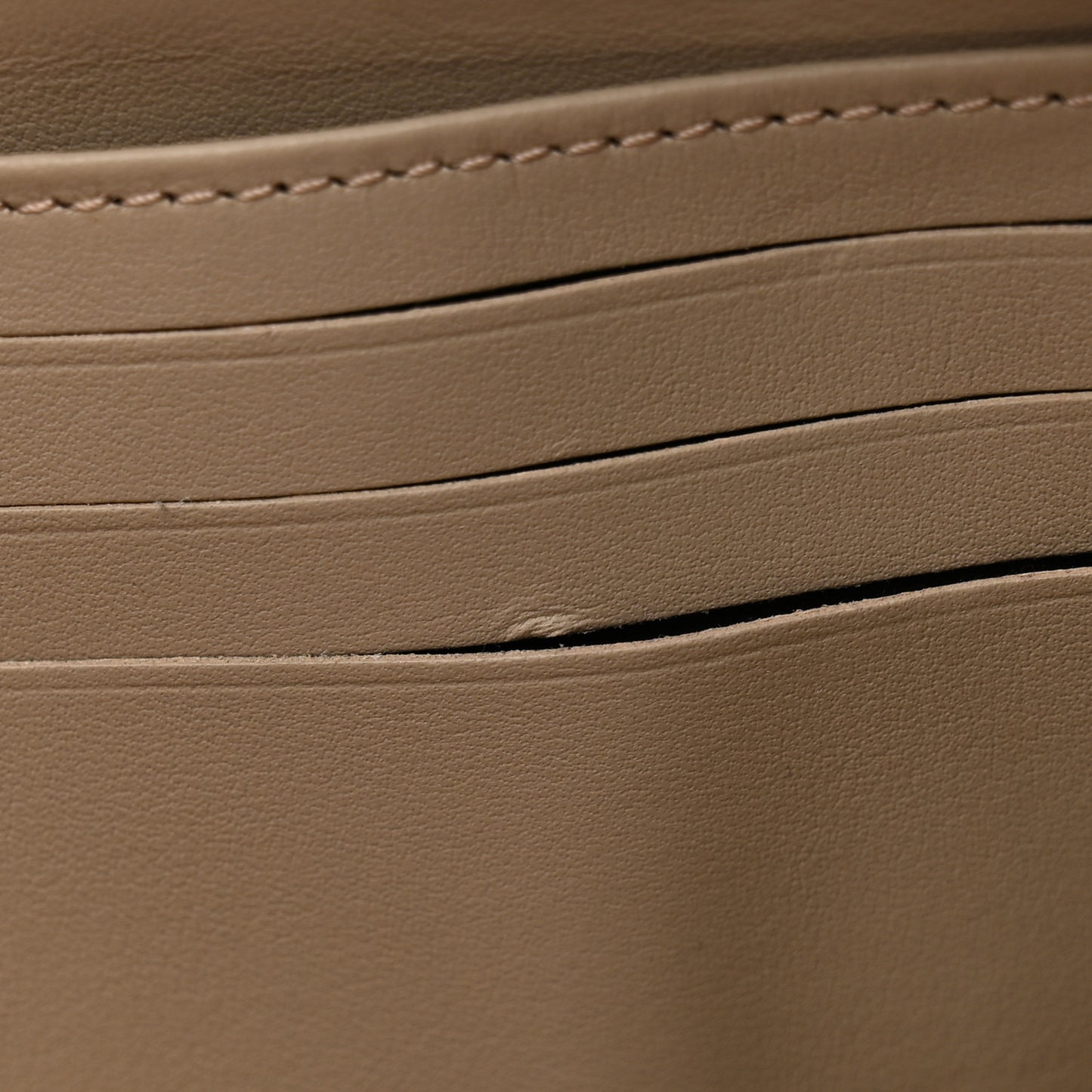 Mahina Zippy Wallet Galet