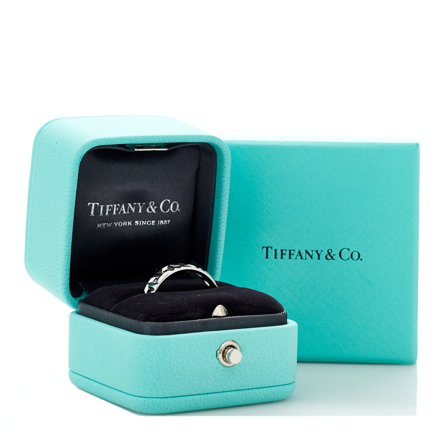 18K White Gold Wide T True Ring 58 8.25
