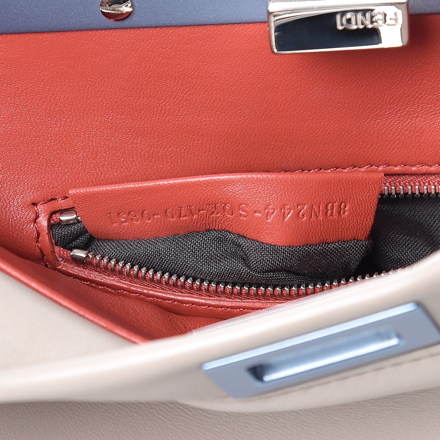 Nappa Colorblock Mini Peekaboo Iconic Satchel Grigio Polvere Carbone Bloody Mary