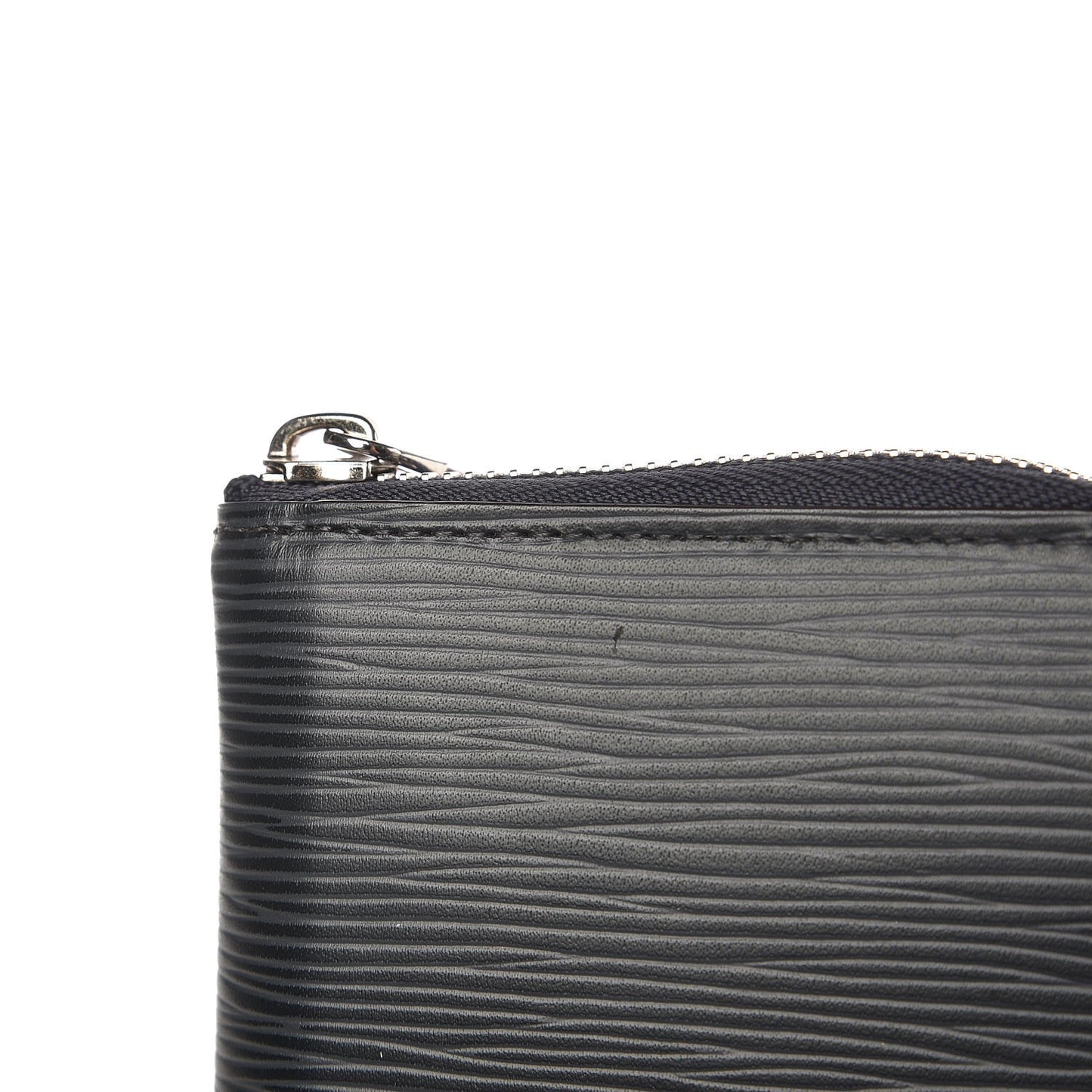 Epi Zippy Vertical Wallet Blue Nuit