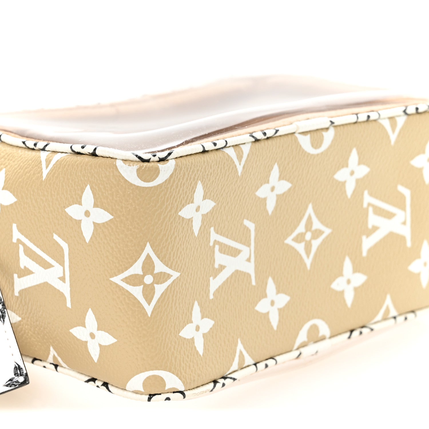 Louis Vuitton Monogram Giant Jungle Beach Pouch Ivory 8 of 9