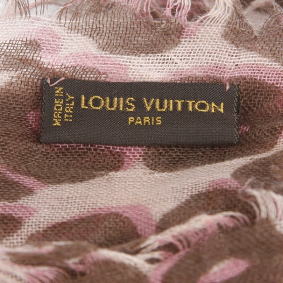 Louis Vuitton Leopard Stole Camel 6 of 6