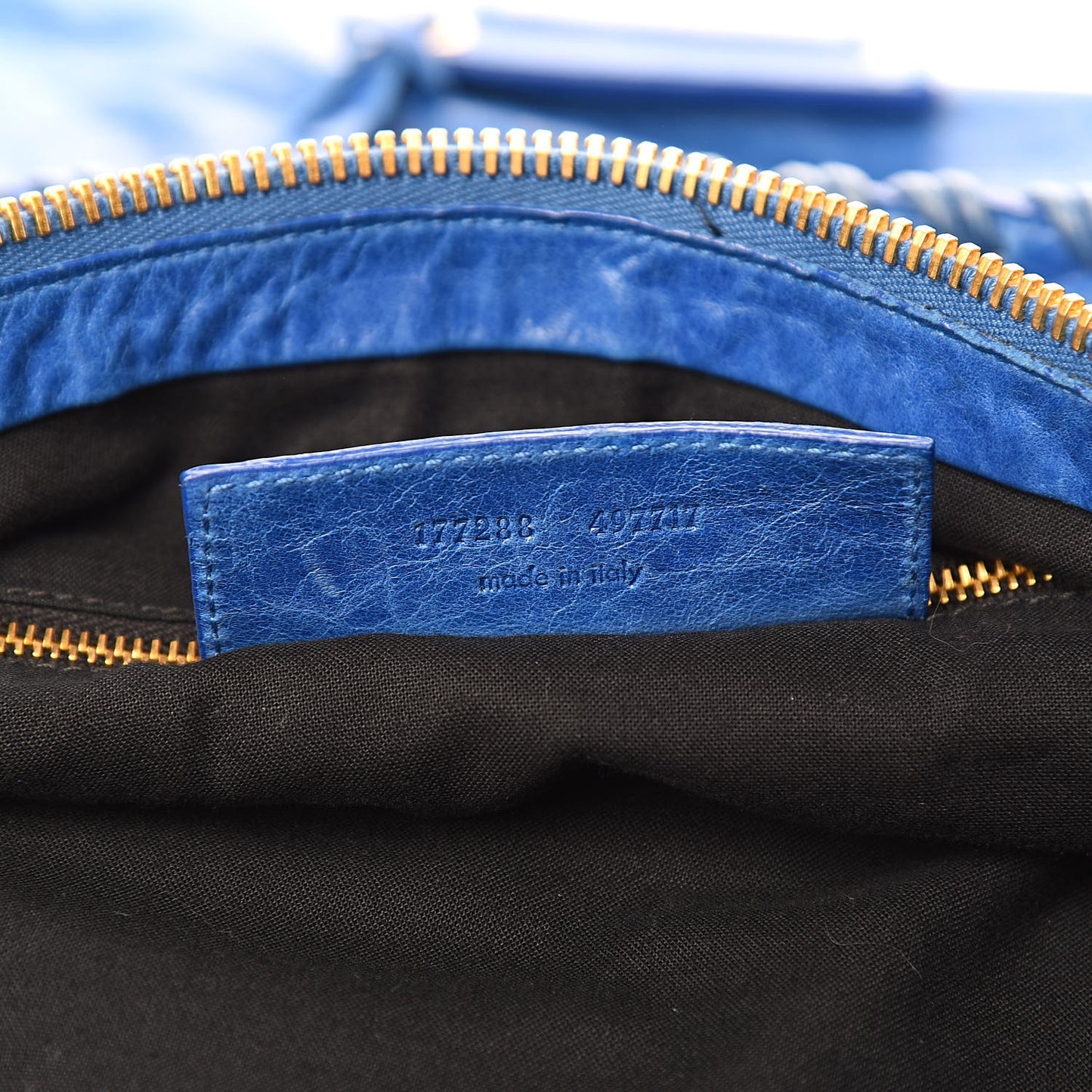 Chevre Giant 21 Gold Hardware Hobo French Bleu