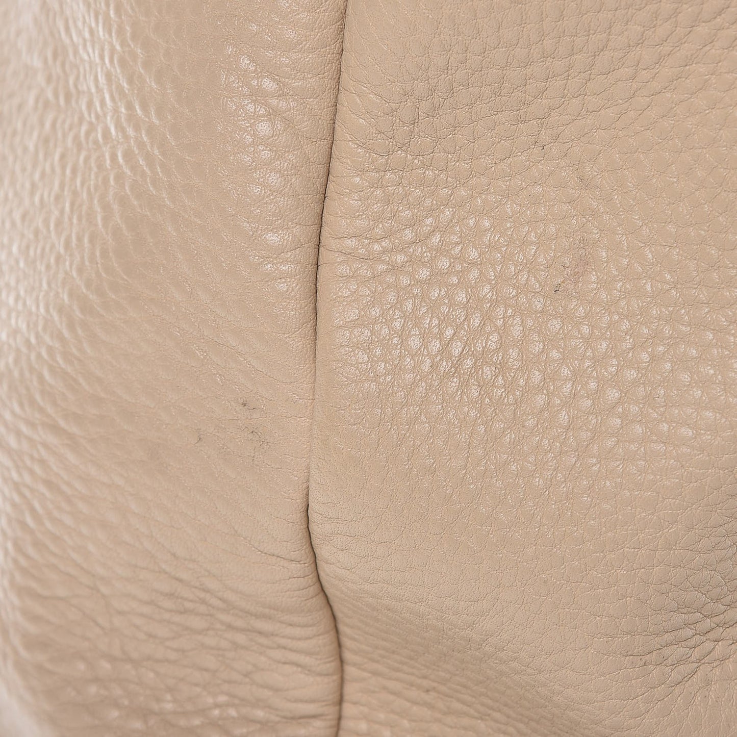 Vitello Daino Side Pocket Hobo Sabbia