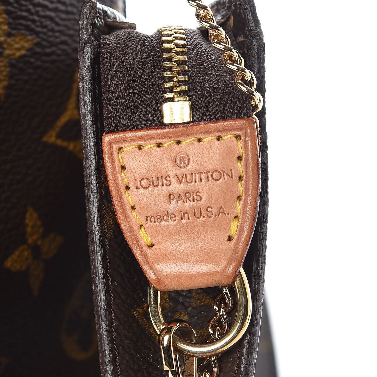 Monogram Petit Bucket 23