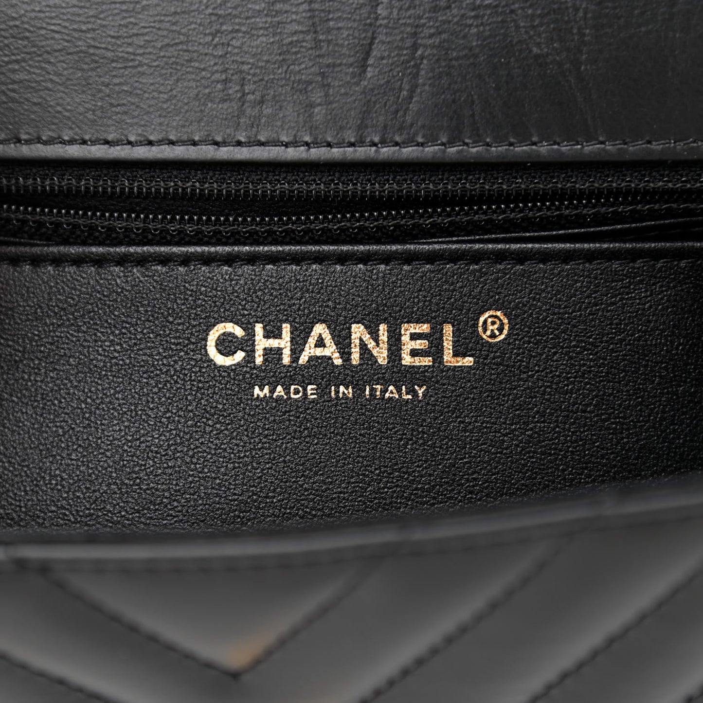 Aged Calfskin Chevron Quilted 2.55 Reissue Mini Flap Black