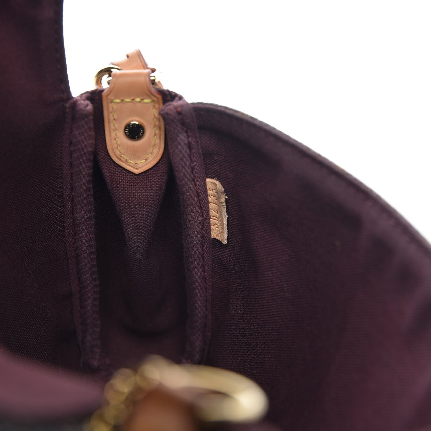 Louis Vuitton Monogram Favorite MM 7 of 9