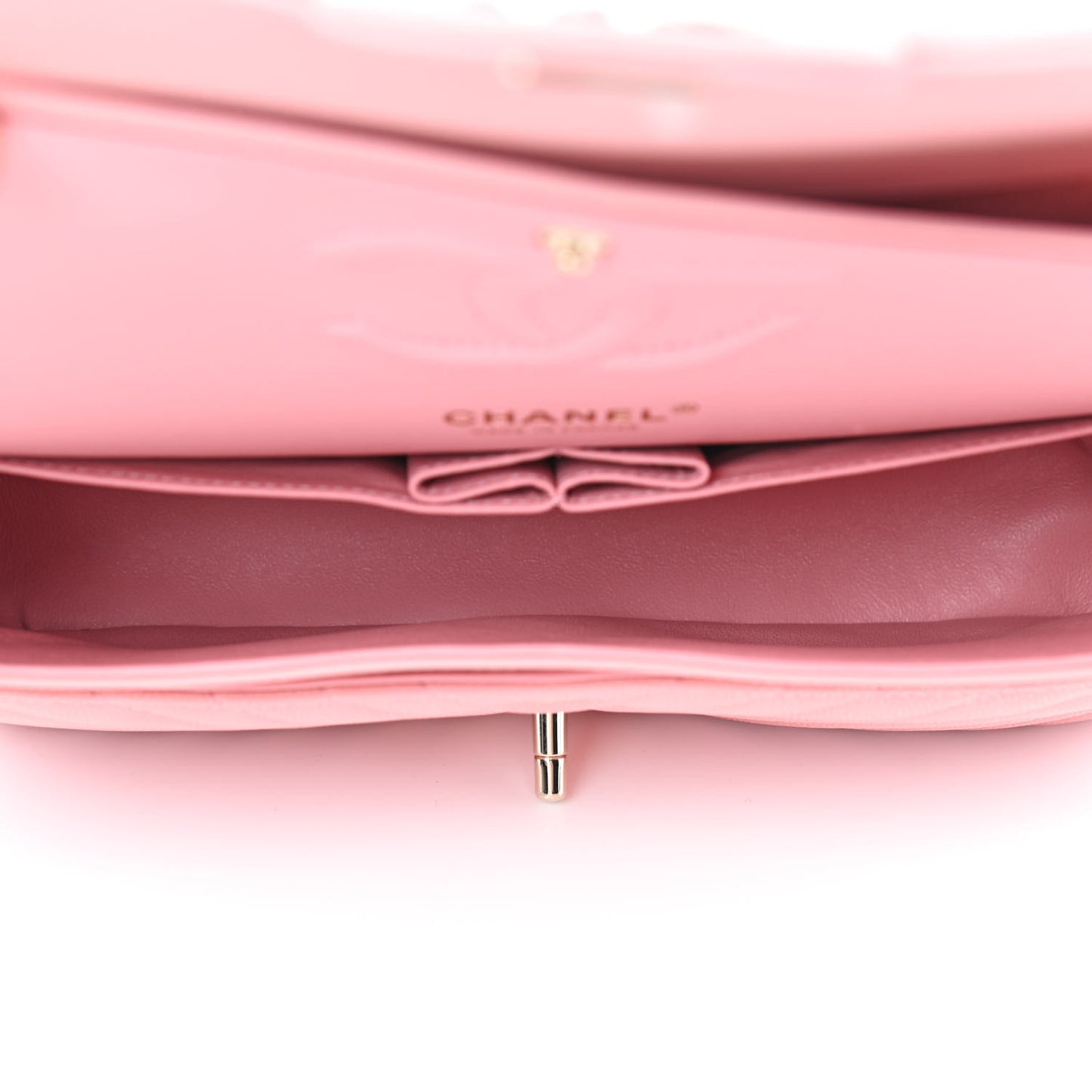 Caviar Flat Chevron Quilted Medium Double Flap Pink