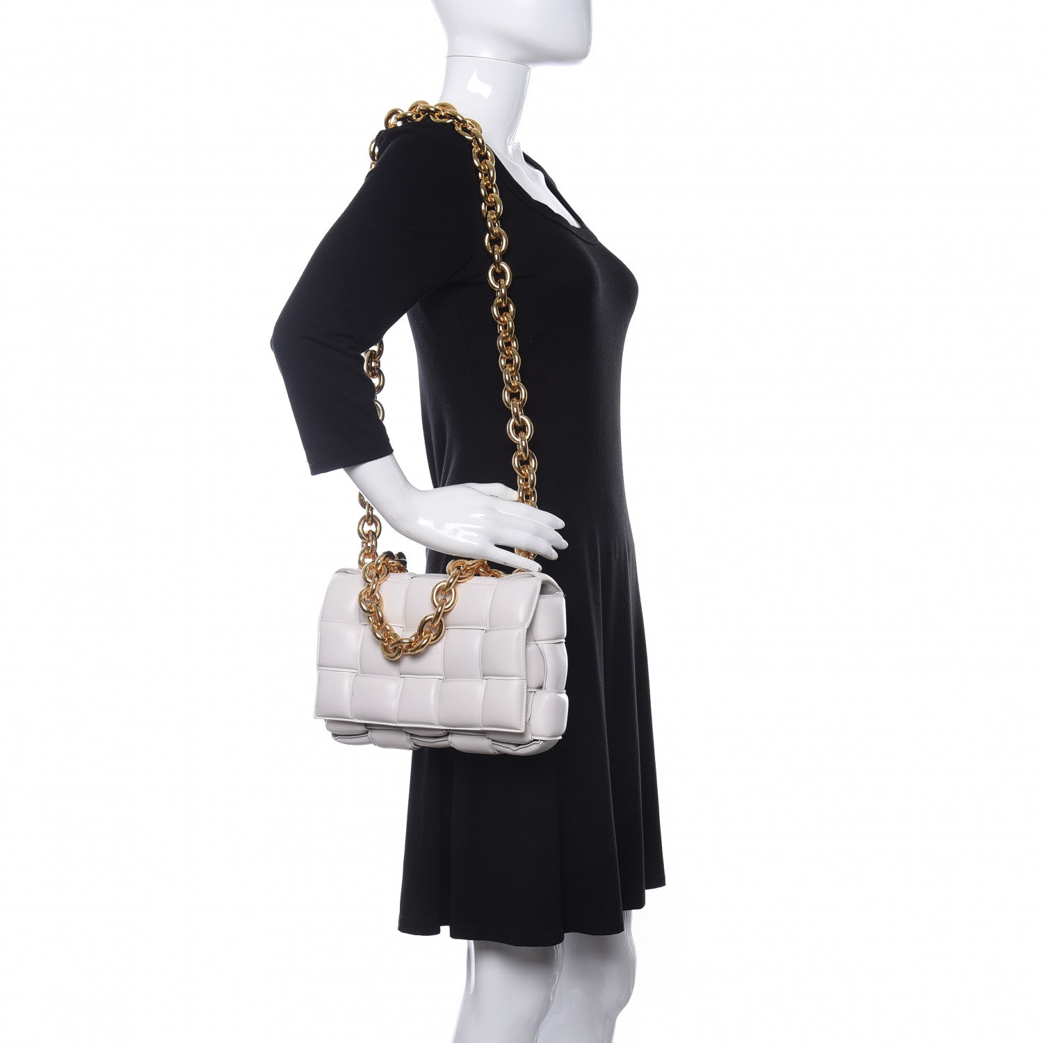 Bottega Veneta Lambskin Maxi Intreccio Padded Chain Cassette Crossbody Bag White 2 of 9