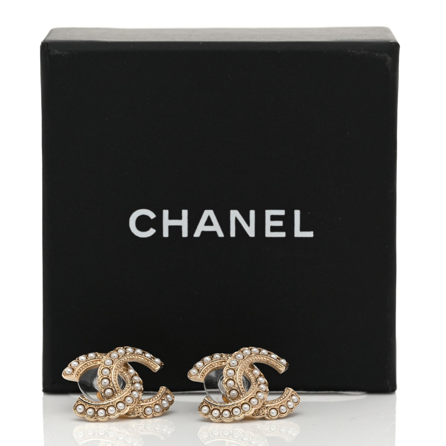 Pearl CC Earrings Gold