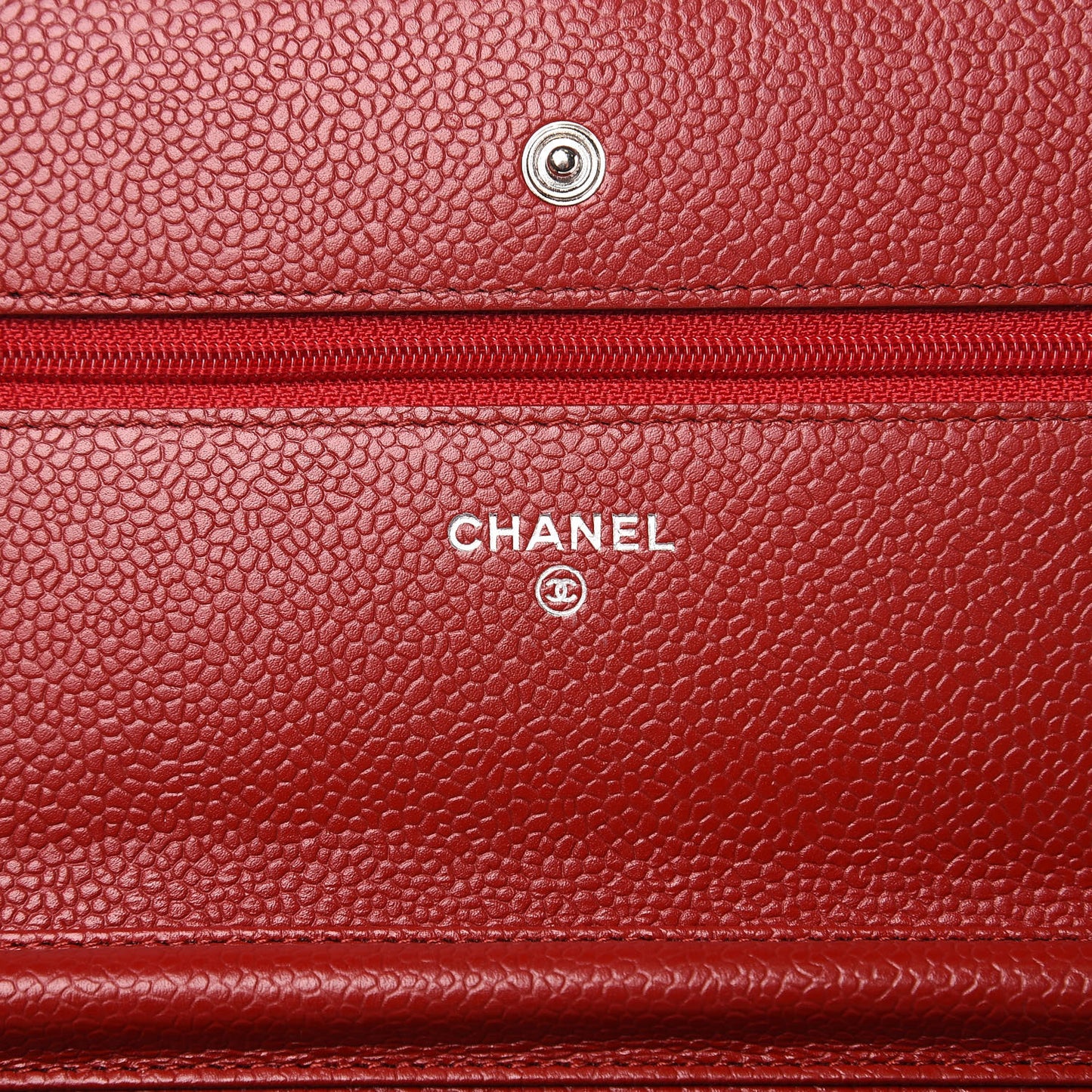 Caviar Quilted Wallet on Chain WOC Red