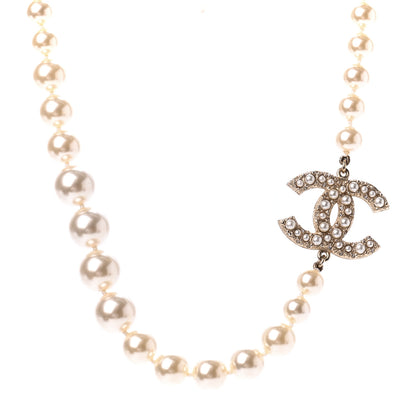 Chanel Graduated Pearl CC Short Necklace Gold 1 of 5