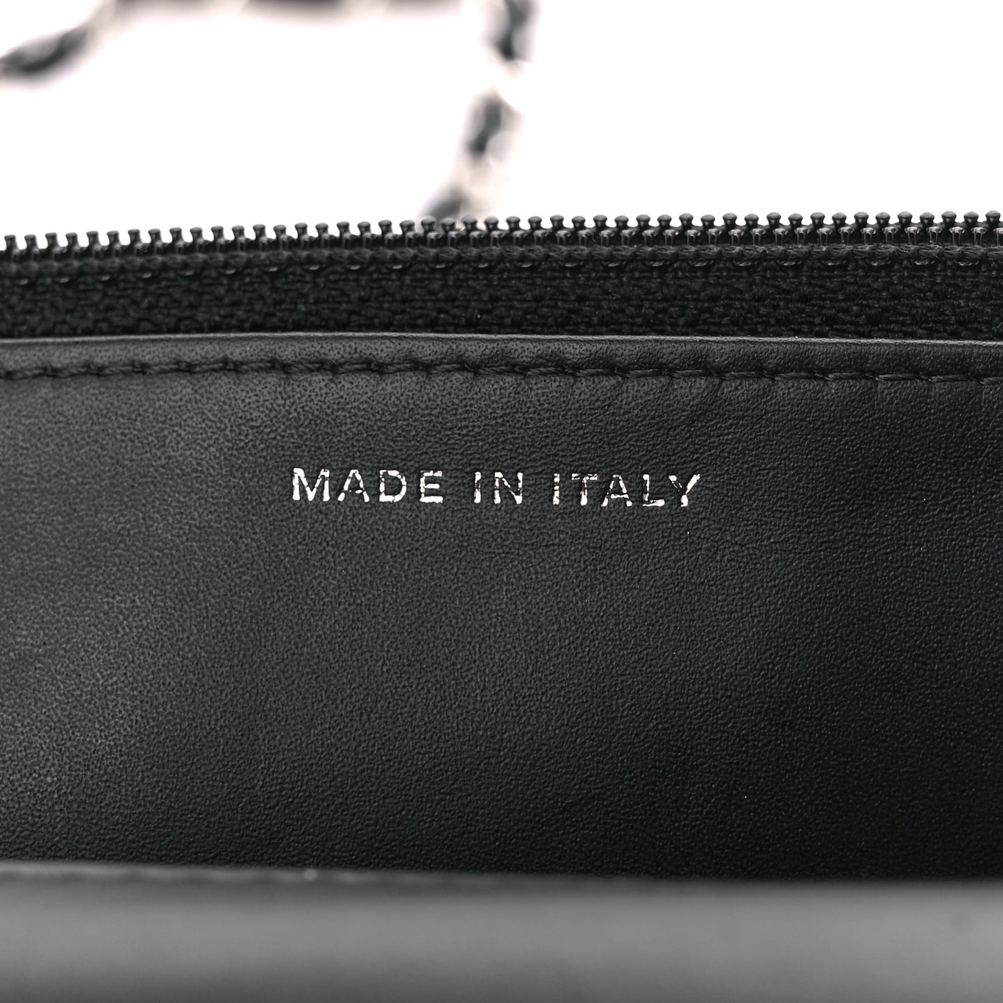 Patent Quilted Wallet On Chain WOC Black