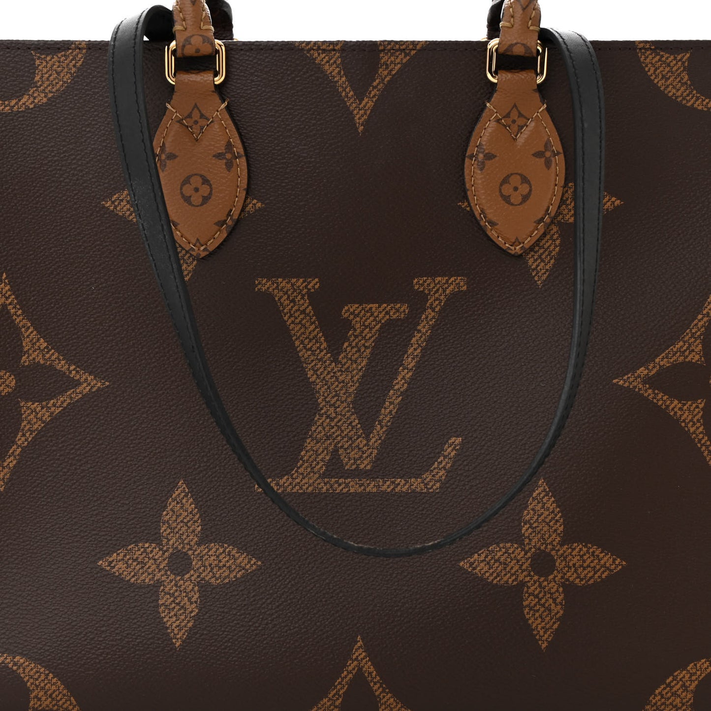 Reverse Monogram Giant Onthego MM