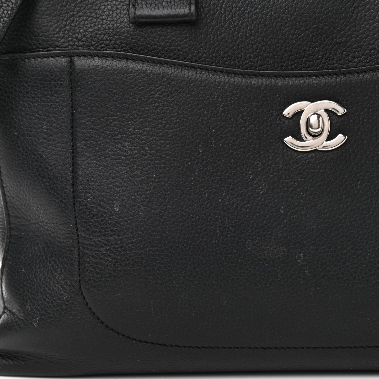 Grained Calfskin Small Neo Executive Shopper Tote Black