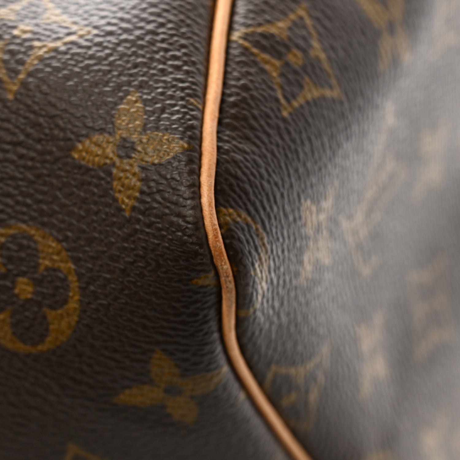 Louis Vuitton Monogram Keepall 60 10 of 15