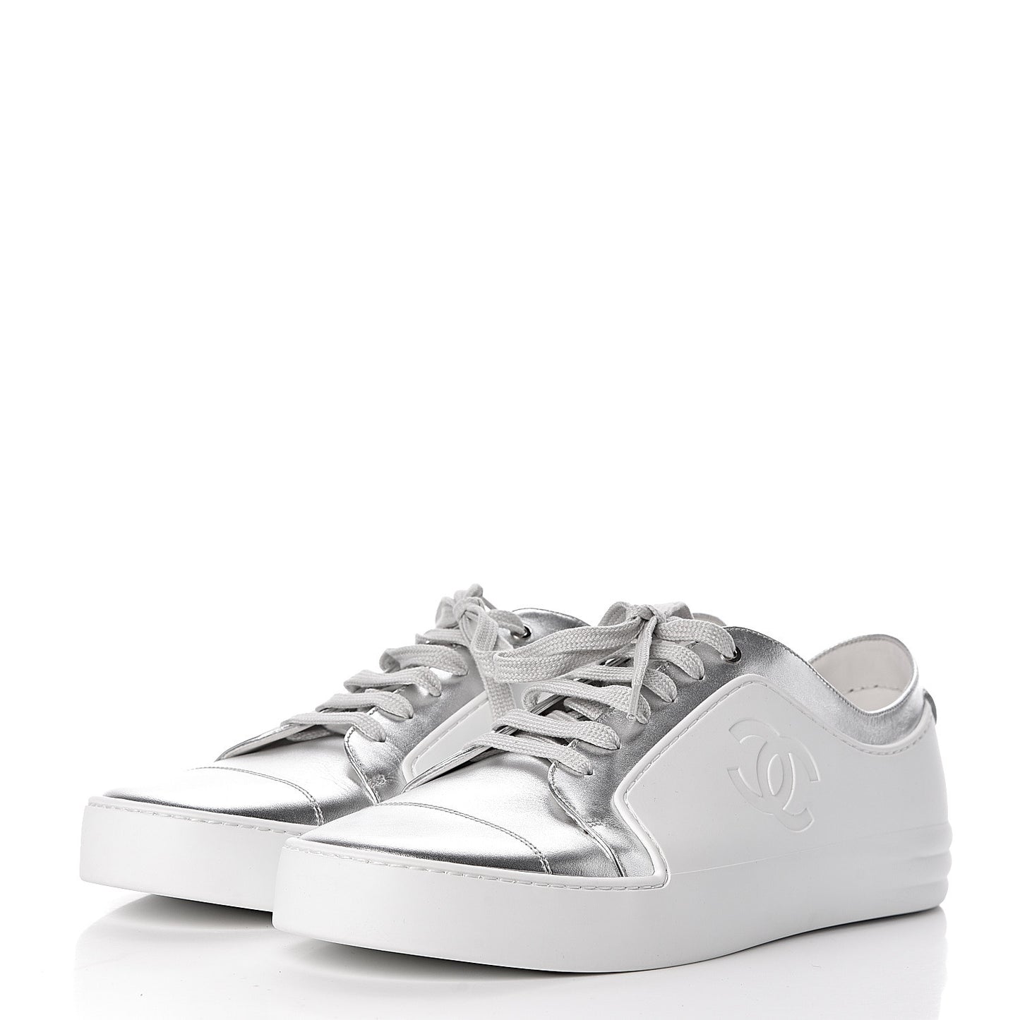 Iridescent Goatskin Mens Sneakers 45 White Silver