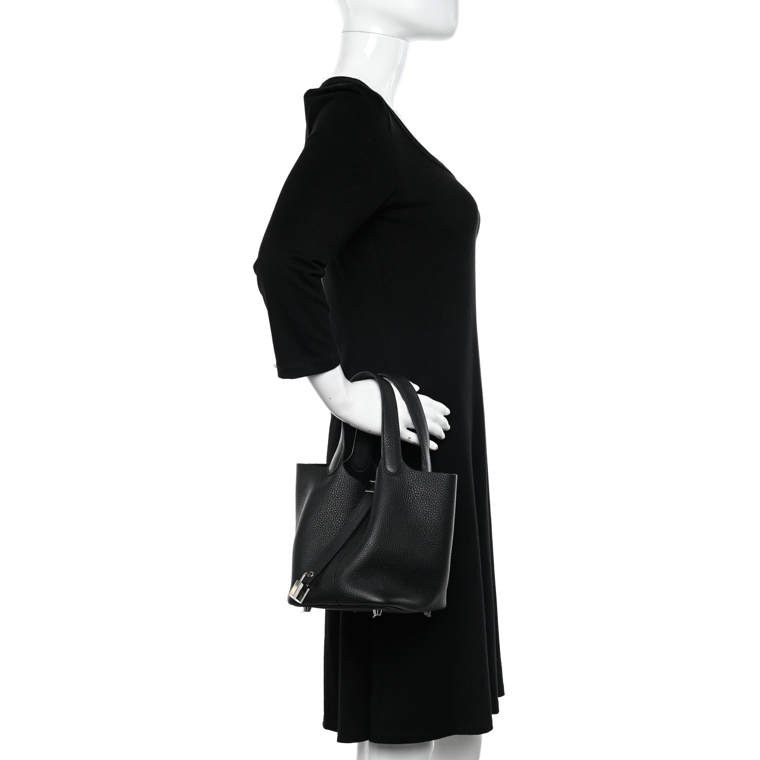 Hermes Taurillon Clemence Picotin Lock 18 PM Black 2 of 9