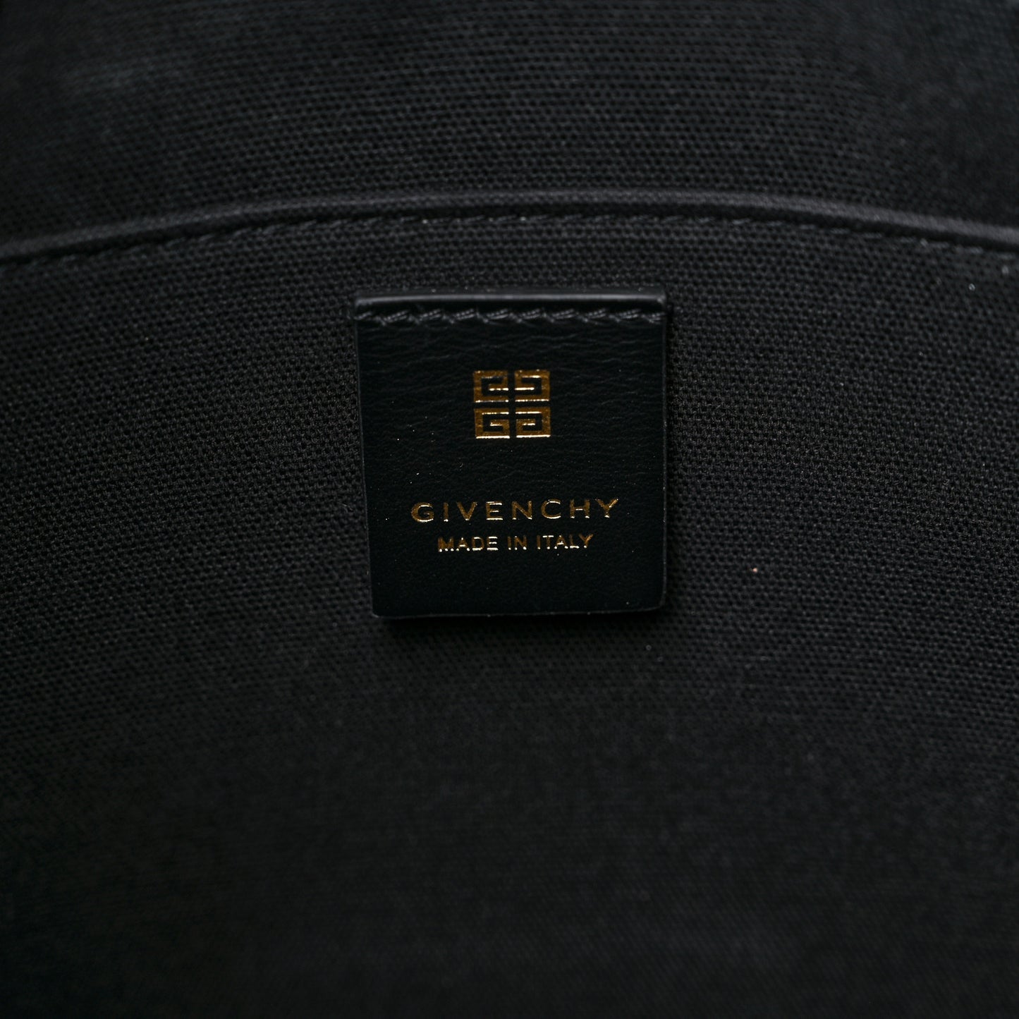 Canvas Medium G-Tote Black