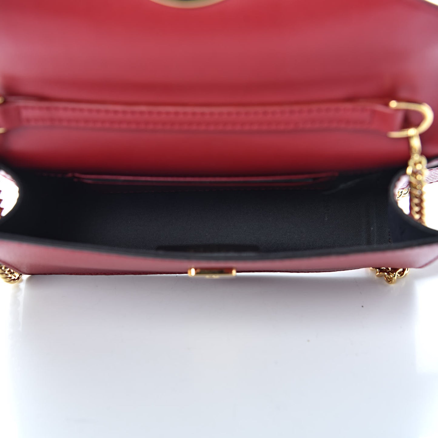 Vitello Cruise F is Fendi Bi-Color FF 1974 Embossed Envelope Belt Bag Maya Black Fragola