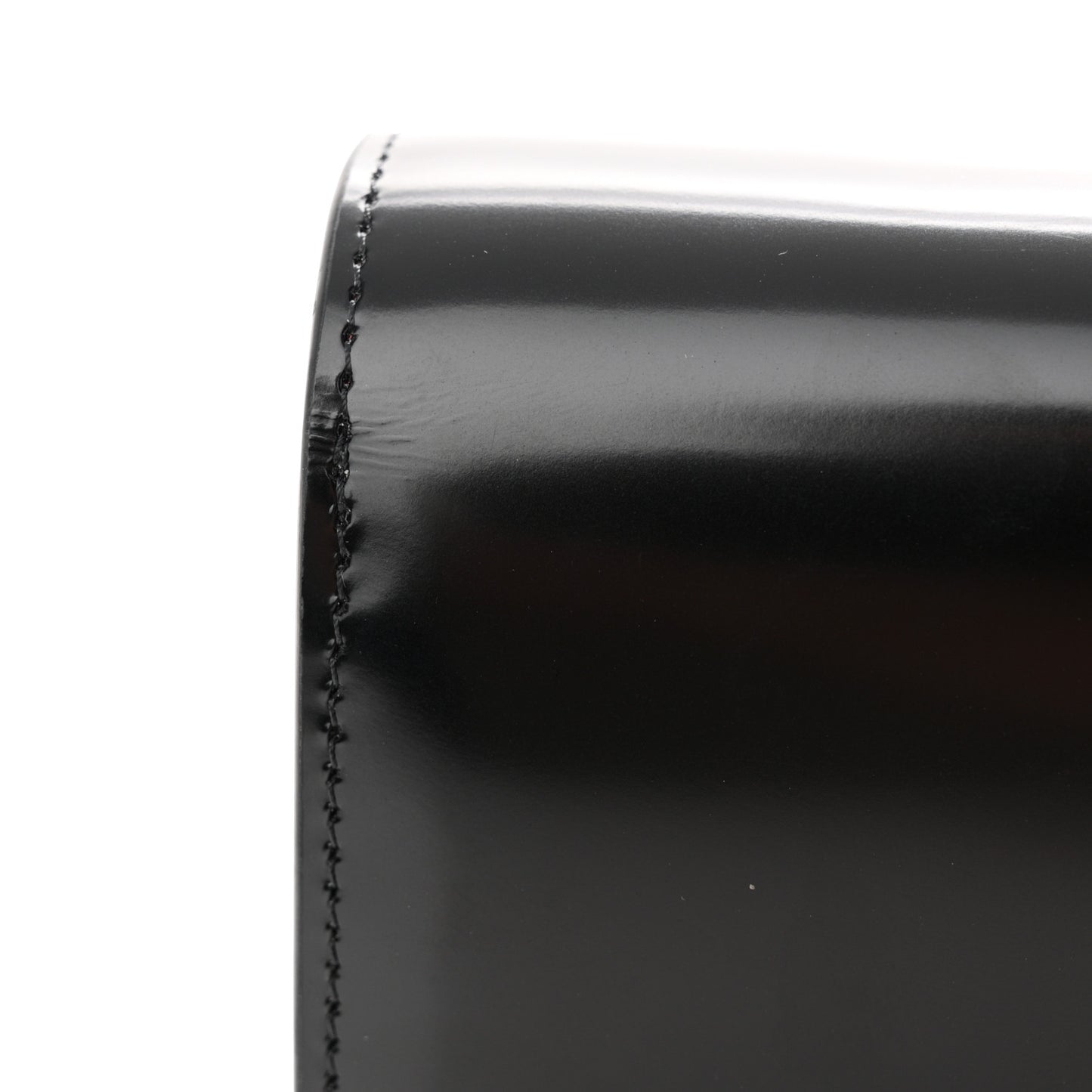 Calfskin Loubi54 Wallet On Chain Black