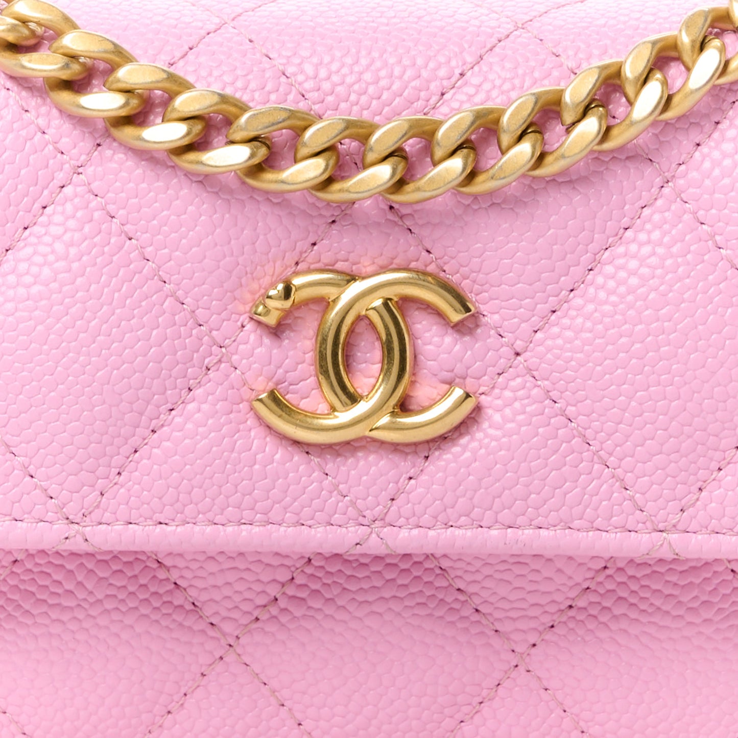 Caviar Quilted Sweetheart Clutch With Chain Pink