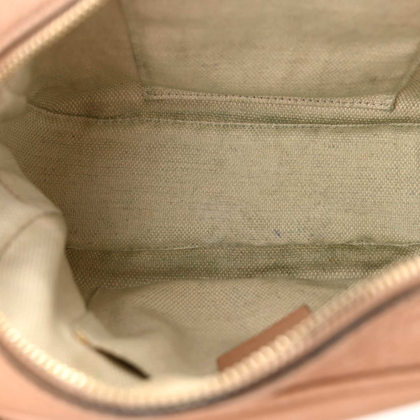 Pebbled Calfskin Small Soho Disco Bag Camelia