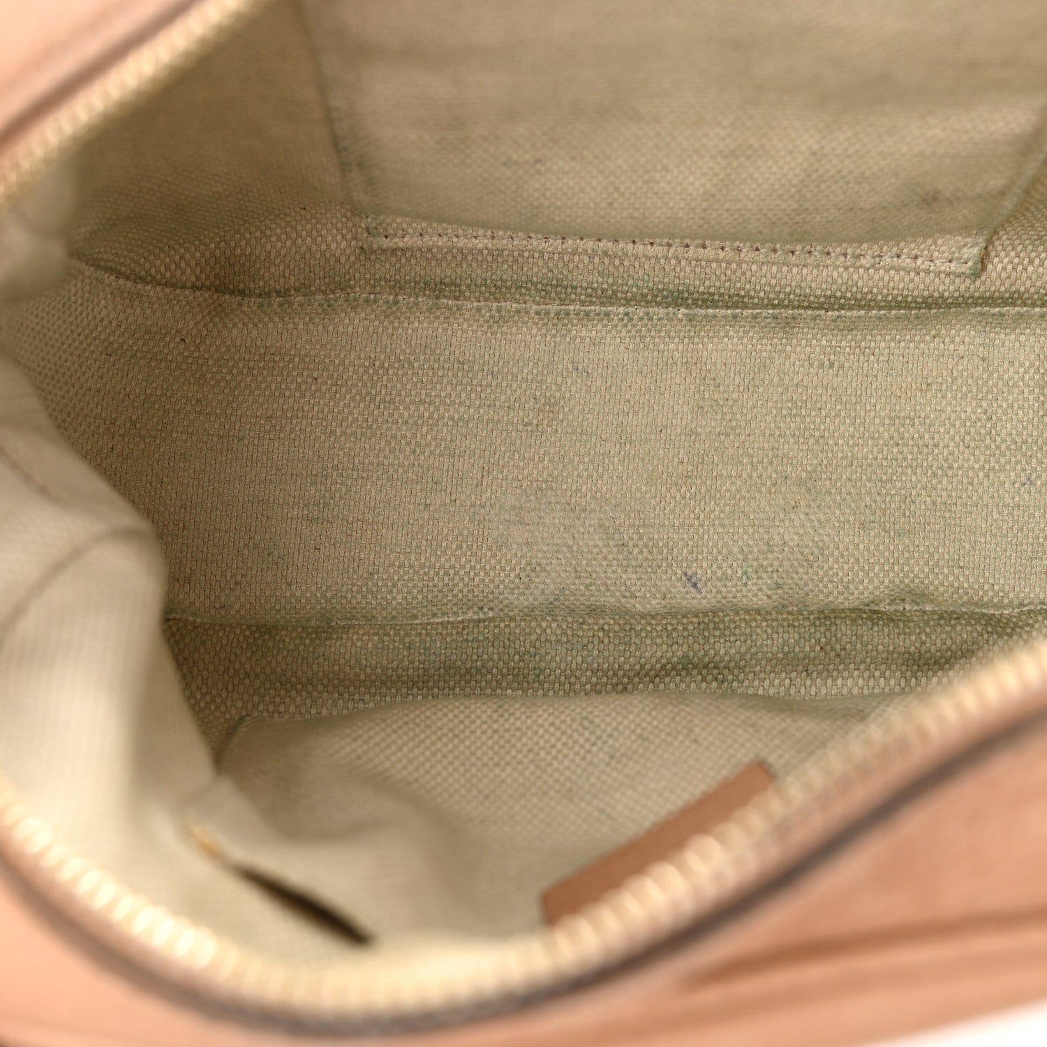 Gucci Pebbled Calfskin Small Soho Disco Bag Camelia 11 of 13