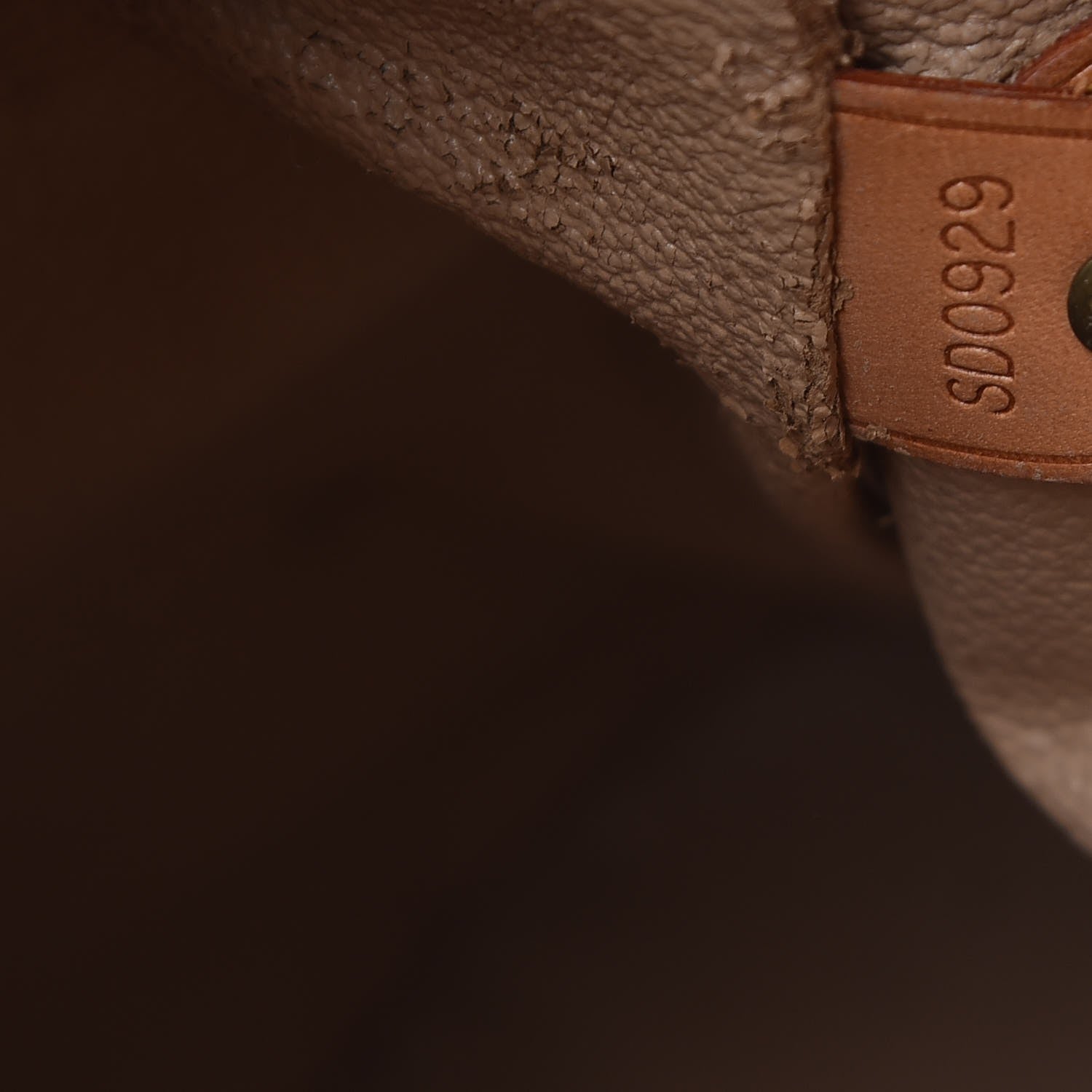 Louis Vuitton Monogram Petit Bucket 23 7 of 20