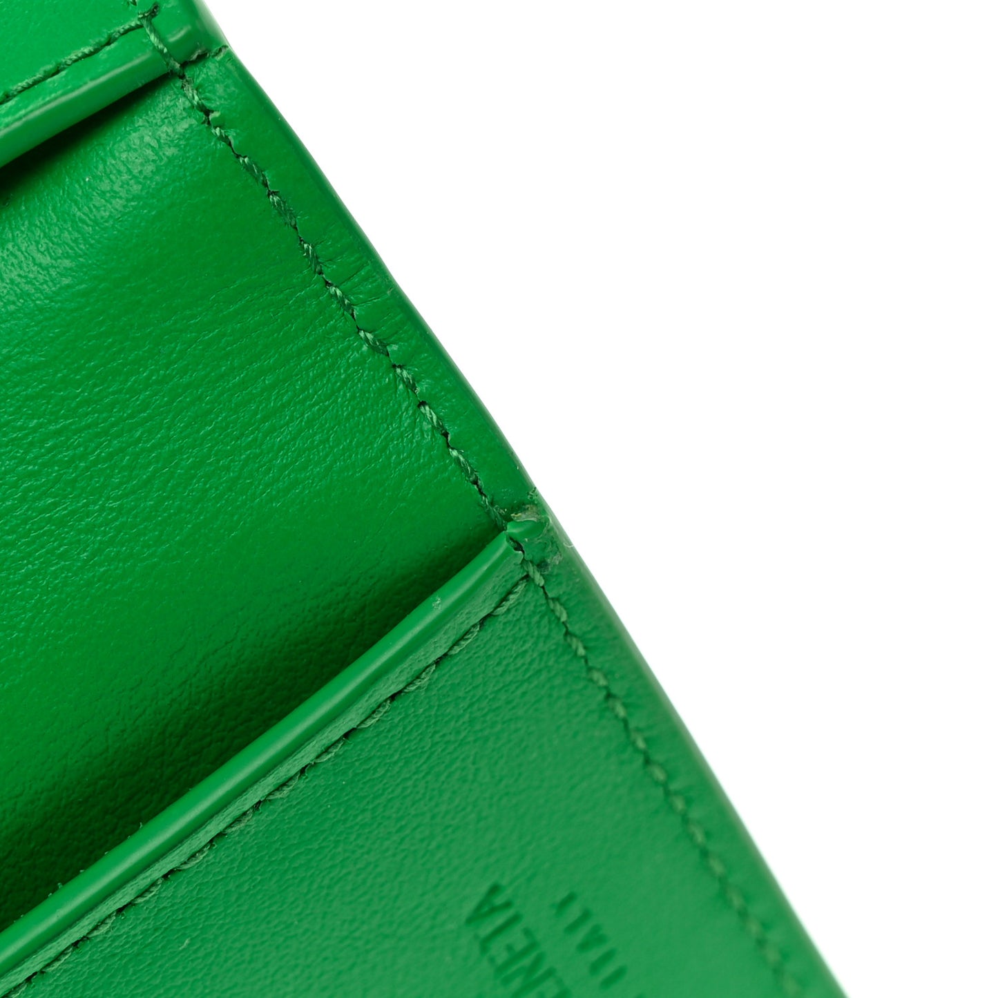 Calfskin Intrecciato Flap Card Case Parakeet