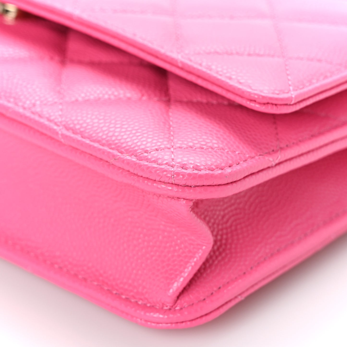 Caviar Quilted Wallet On Chain WOC Rose