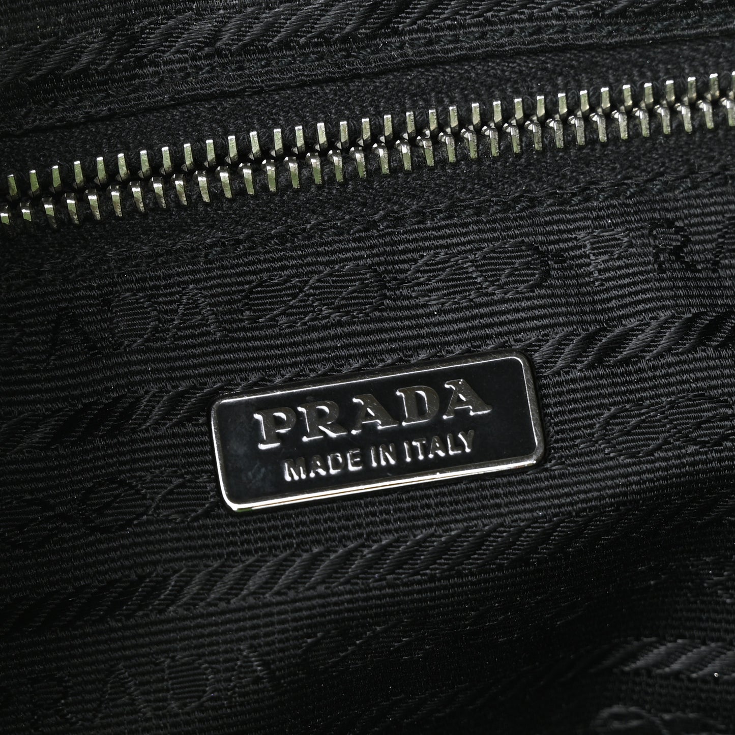Tessuto Nylon Hobo Black
