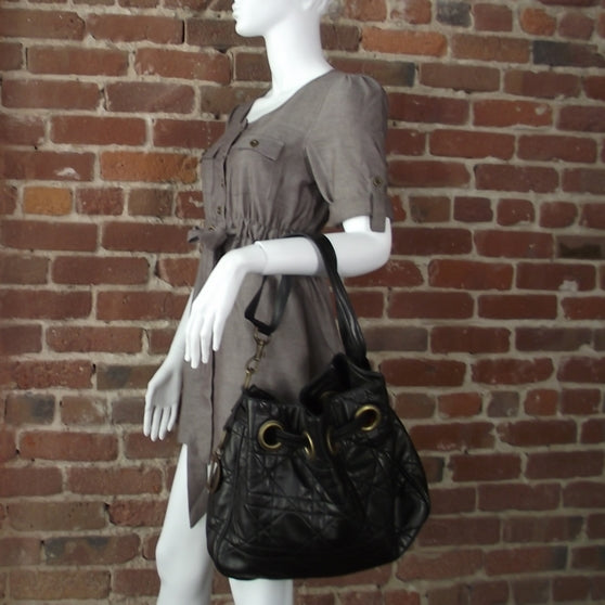 Leather Medium Cannage Tote Black