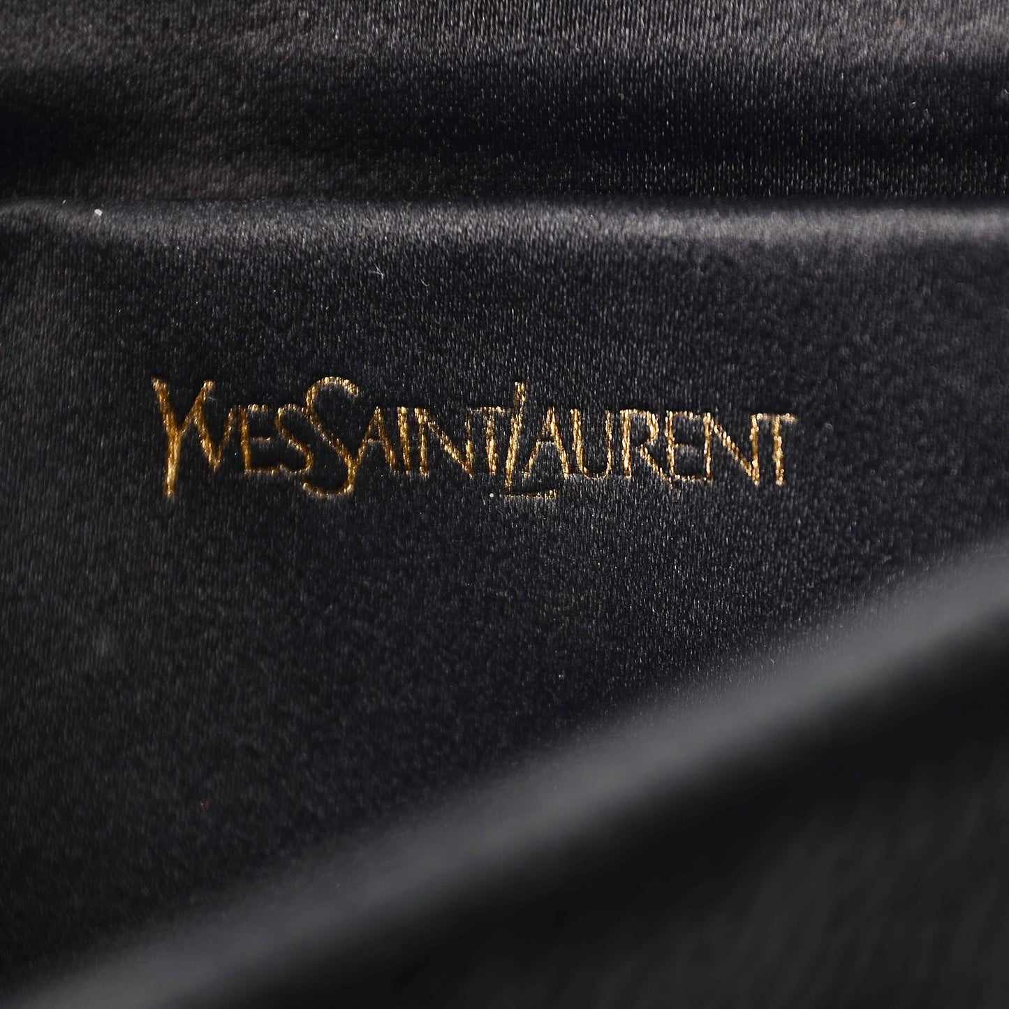 Textured Patent Monogram Large Belle De Jour Clutch Black