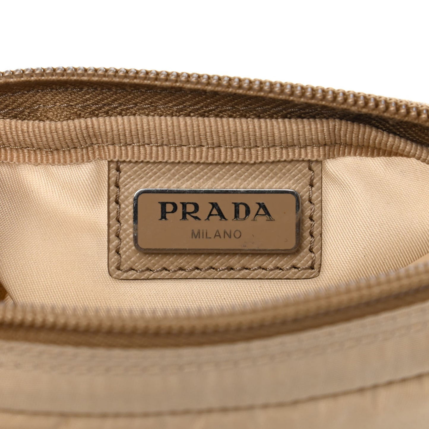 Tessuto Nylon Vela Cosmetic Pouch Cammeo