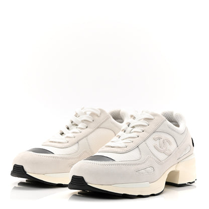 Chanel Mixed Fibers Suede Shiny Calfskin Womens CC Sneakers 38.5 White 4 of 10