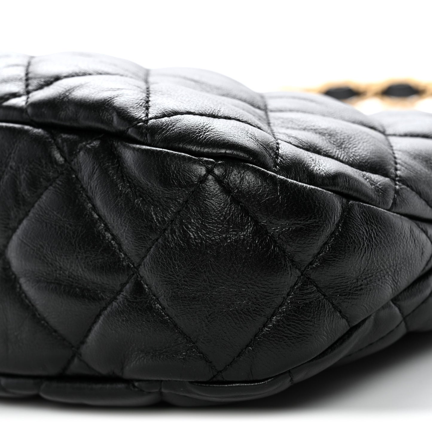 Lambskin Quilted Large CC Links Hobo Black