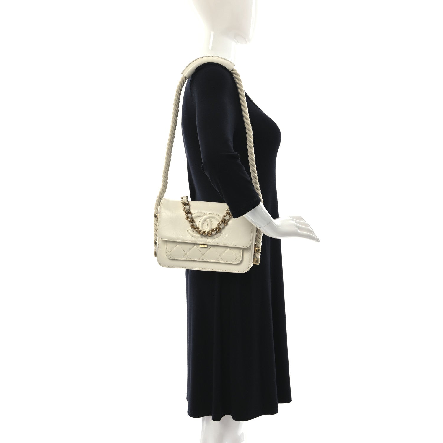 Chanel Crumpled Calfskin En Vogue Rope Flap White 2 of 9