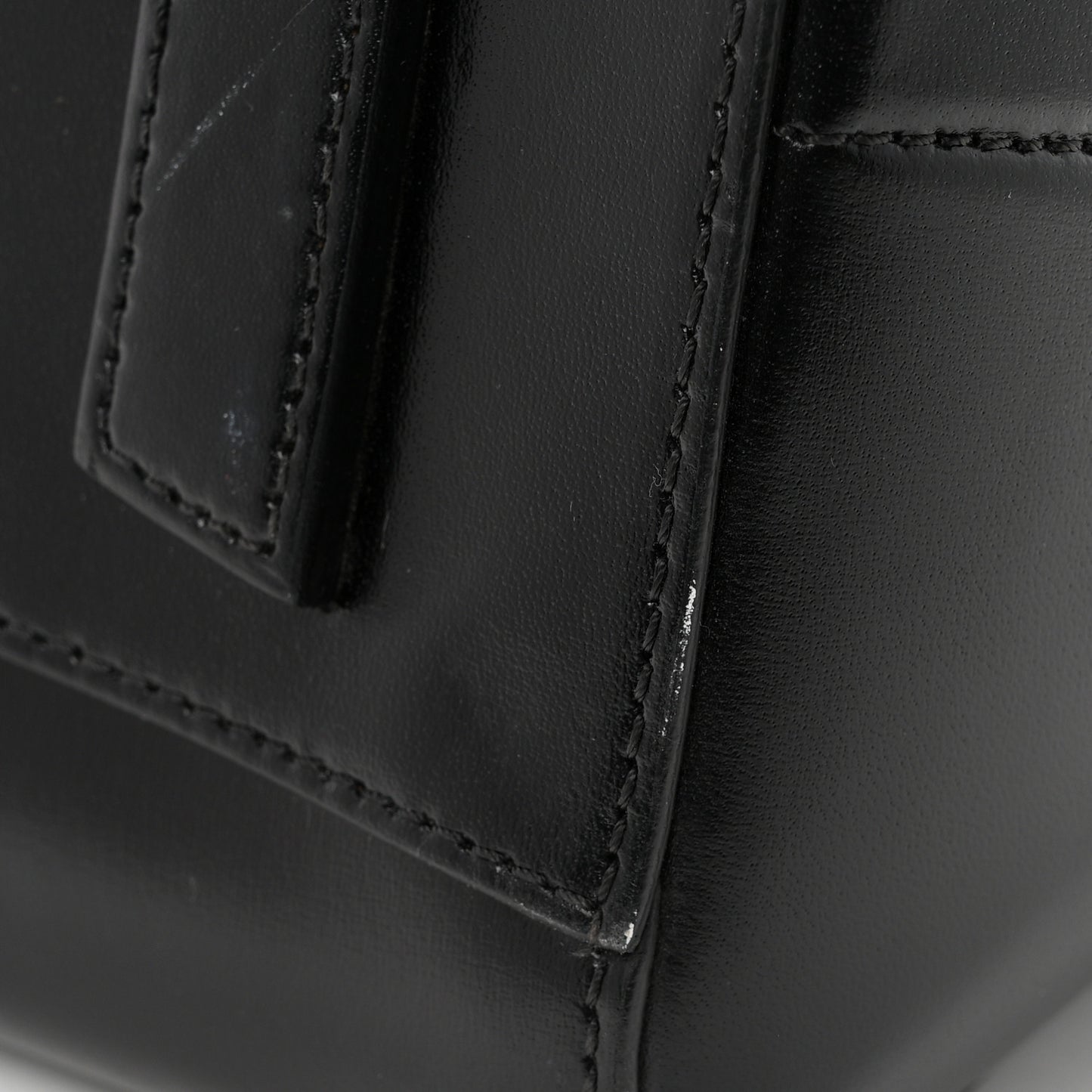 Shiny Lord Calfskin Medium Antigona Black