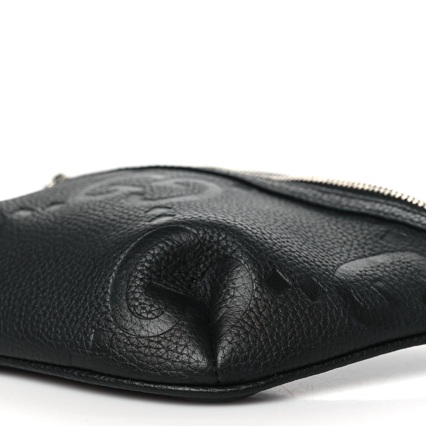 Piuma Calfskin Jumbo GG Embossed Small Belt Bag Black