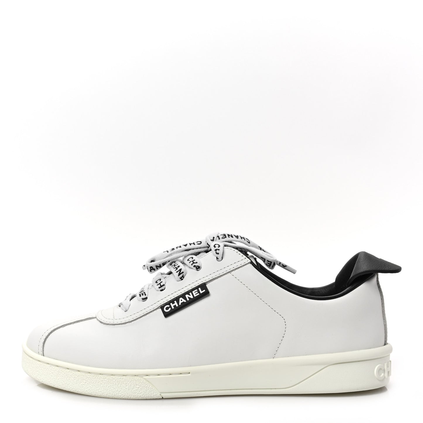 Calfskin CC Womens Sneakers 37 White