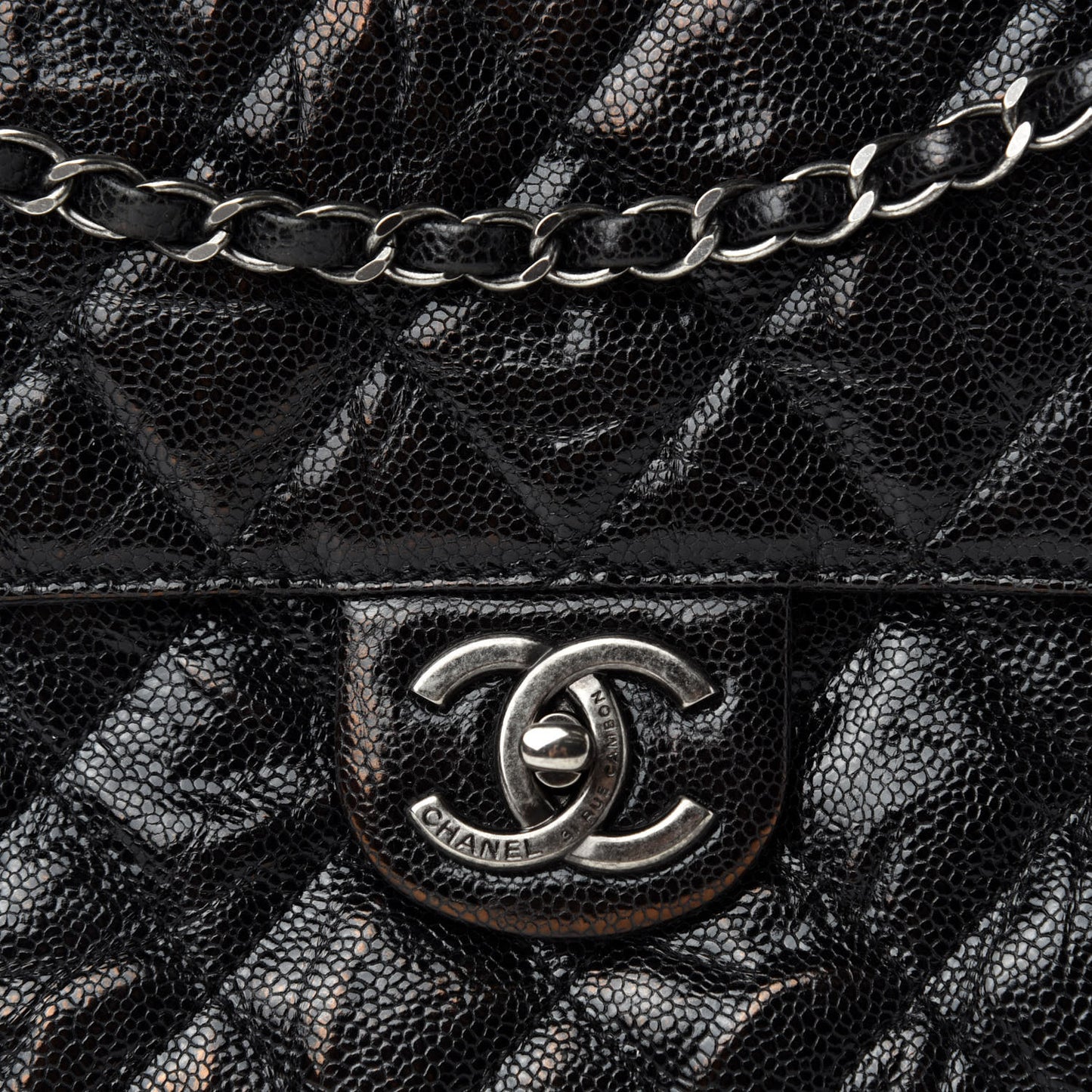 Crumpled Grained Calfskin Jumbo CC Crave Flap Black