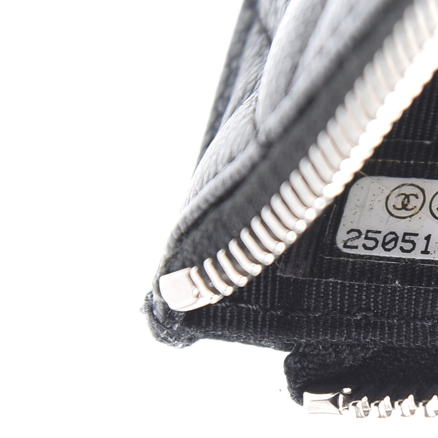 Iridescent Caviar Quilted Classic Zip Pouch Black