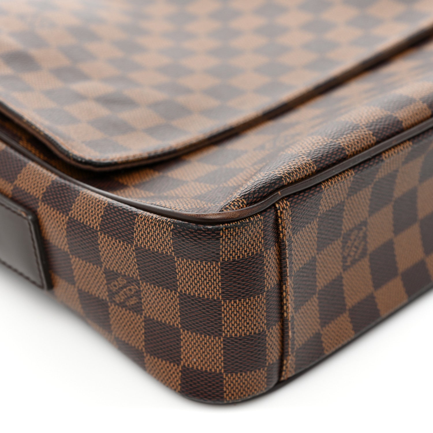 Louis Vuitton Damier Ebene Shelton MM 13 of 17